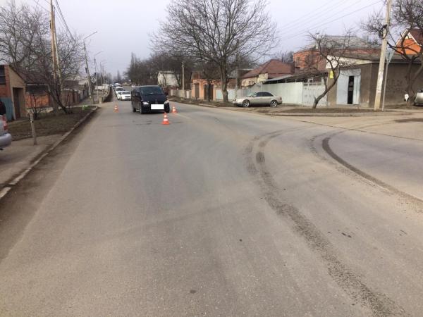 «Мерседес» сбил 11-летнюю школьницу в Пятигорске
